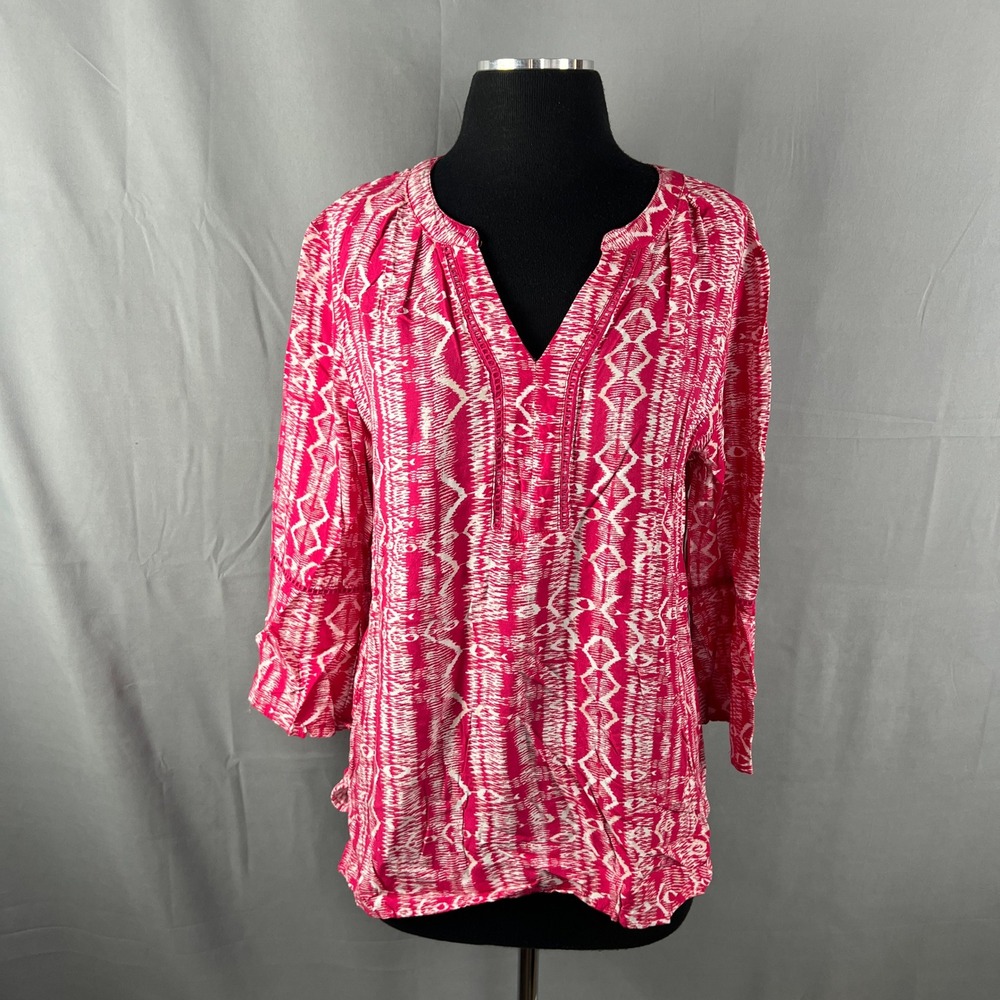 Gloria Vanderbilt Nova Blouse Womens Medium Pink White Geometric Flutter Sleeve